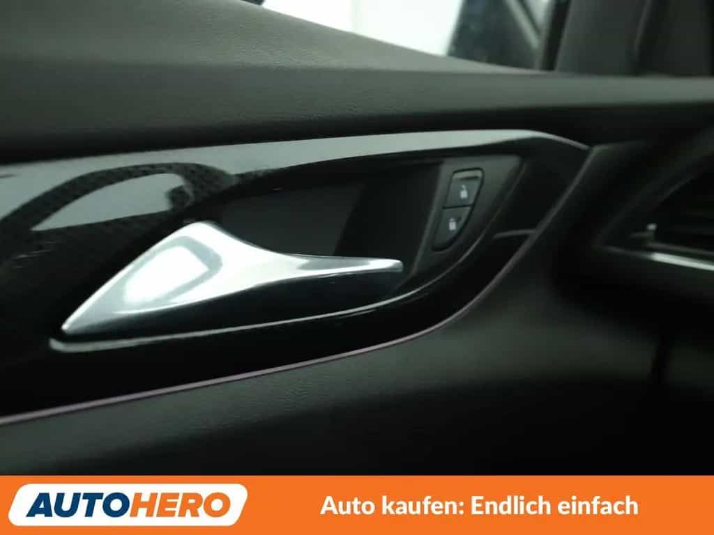 Opel Insignia Sports Tourer 1.5 SIDI Turbo Dynamic 03/2018-photo-30