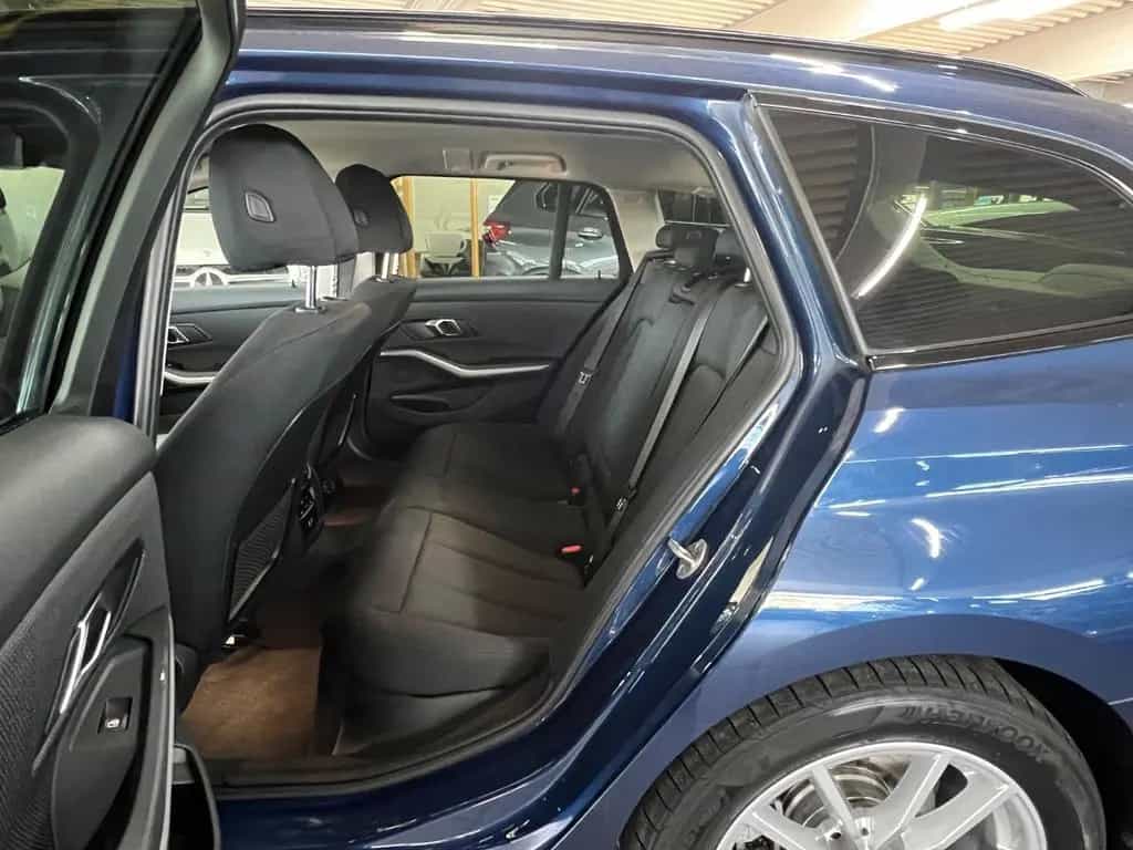 BMW 320 d xDrive Touring Driving Assistant+Facelift 09/2022-photo-18
