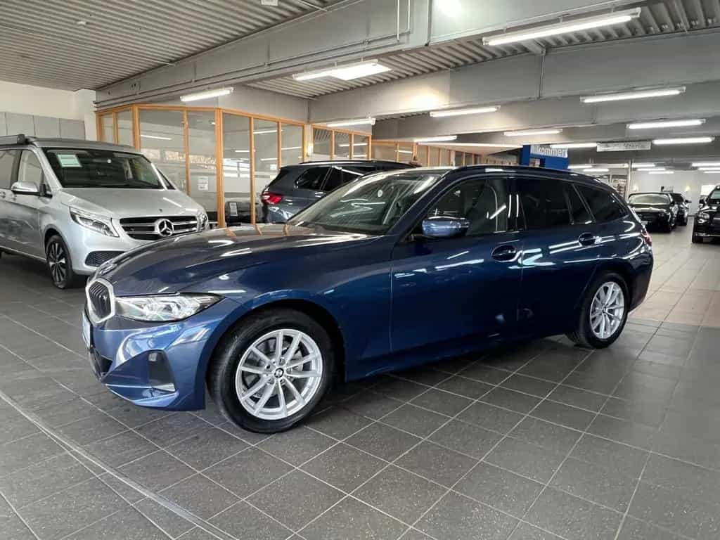 BMW 320 d xDrive Touring Driving Assistant+Facelift 09/2022-photo-4