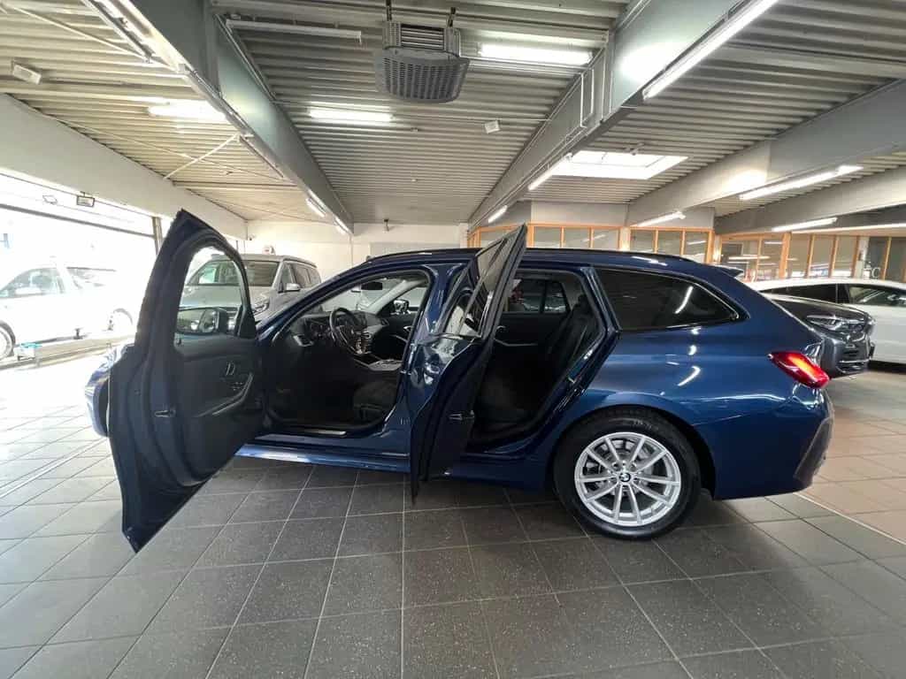 BMW 320 d xDrive Touring Driving Assistant+Facelift 09/2022-photo-6