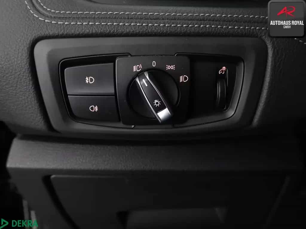 BMW 220 Active Tourer d M SPORT PANORAMA,HUD,KEYLESS 04/2018-photo-18