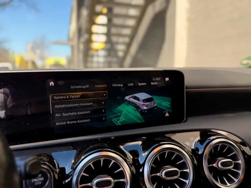 Mercedes-Benz A-Class 35 AMG 4Matic/AMGLINE/MULTIBEAM/DISTR+/BURM 04/2019-photo-18