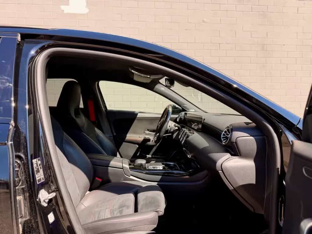 Mercedes-Benz A-Class 35 AMG 4Matic/AMGLINE/MULTIBEAM/DISTR+/BURM 04/2019-photo-24