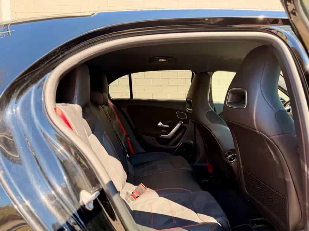 Mercedes-Benz A-Class 35 AMG 4Matic/AMGLINE/MULTIBEAM/DISTR+/BURM 04/2019-photo-27