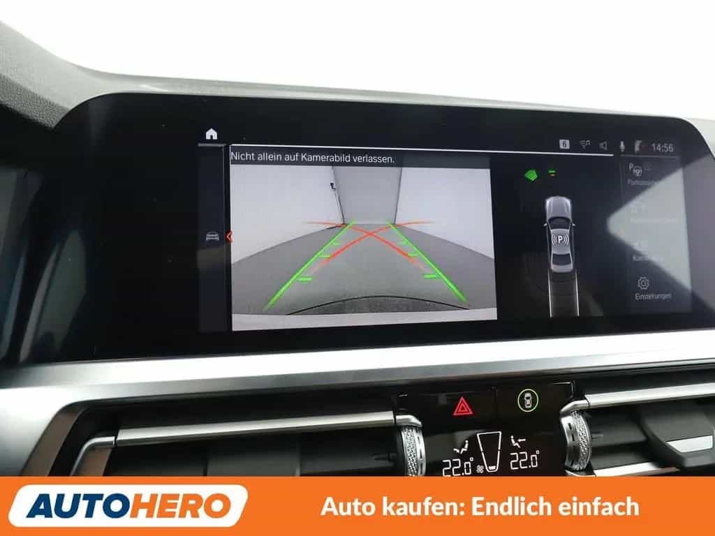 BMW 3 Series 320i xDrive M Sport Aut.*NAVI*LASER*CAM*TEMPO* 10/2019-photo-22