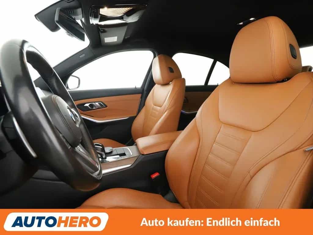 BMW 3 Series 320i xDrive M Sport Aut.*NAVI*LASER*CAM*TEMPO* 10/2019-photo-9