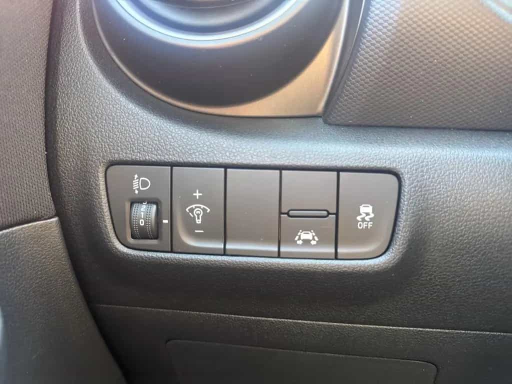 Hyundai Kona Pure 2WD 1.0 T-GDI Rückfahrkamera Bluetoot 11/2018-photo-25