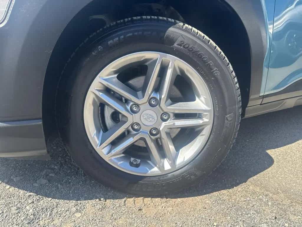 Hyundai Kona Pure 2WD 1.0 T-GDI Rückfahrkamera Bluetoot 11/2018-photo-31