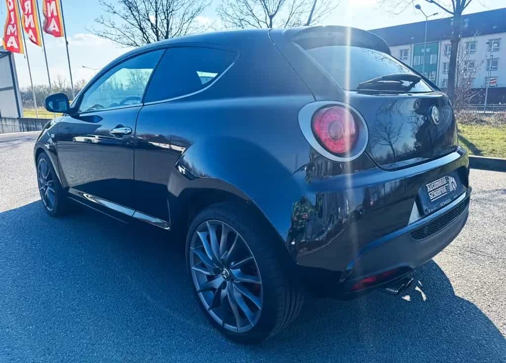 Alfa Romeo MiTo Quadrifoglio Verde 02/2010-photo-3