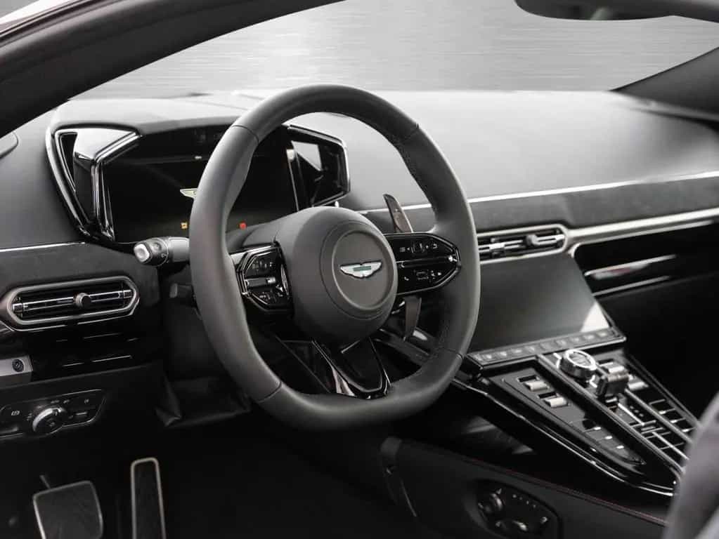 Aston Martin V8 Vantage null-photo-23