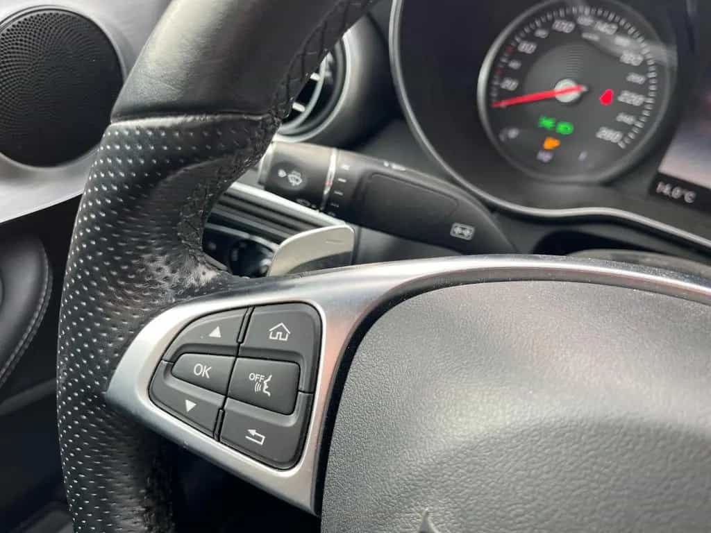 Mercedes-Benz Coupe C 200 AMG-Line 7G-tronic LED*NAV*SHZ 12/2015-photo-19