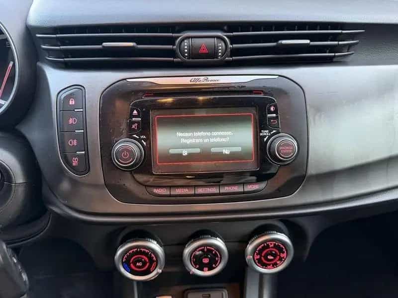 Alfa Romeo Giulietta Giulietta 1.4 tb Progressio 05/2014-photo-11