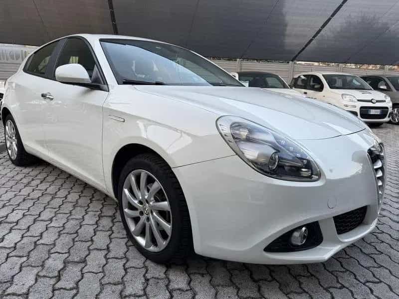 Alfa Romeo Giulietta Giulietta 1.4 tb Progressio 05/2014-photo-3