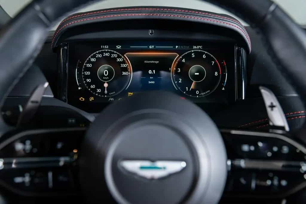 Aston Martin DB12 4.0 V8 08/2025-photo-33