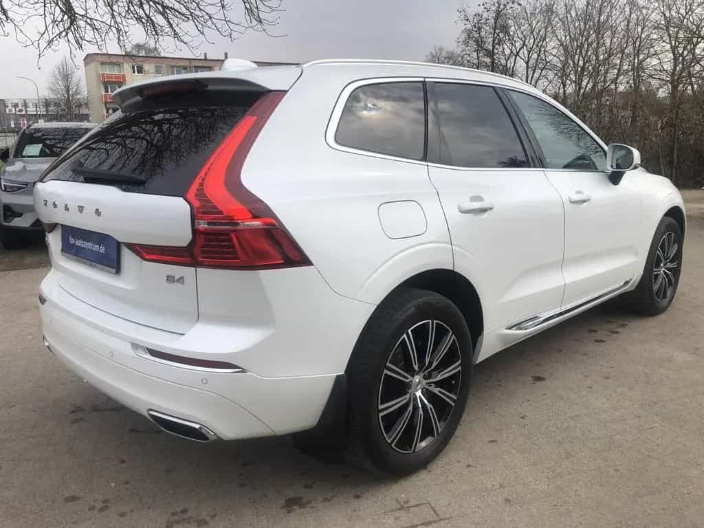 Volvo XC60 B4 Inscription Panoramdach Anhängerzug 11/2020-photo-2