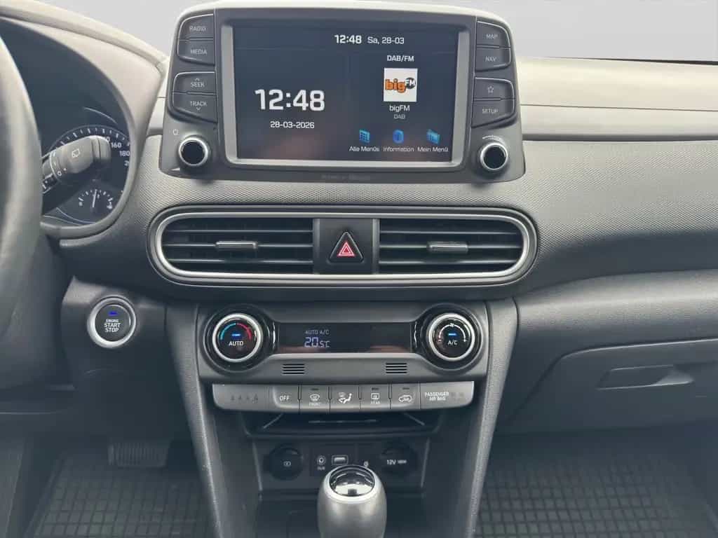 Hyundai Kona Premium 4WD Automatik CarPlay Ahk Kamera 04/2019-photo-13