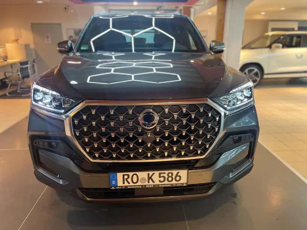KGM Rexton 2.2 Core AT/4X4/LED 3,5 T. Anhängelast 09/2025-photo-1