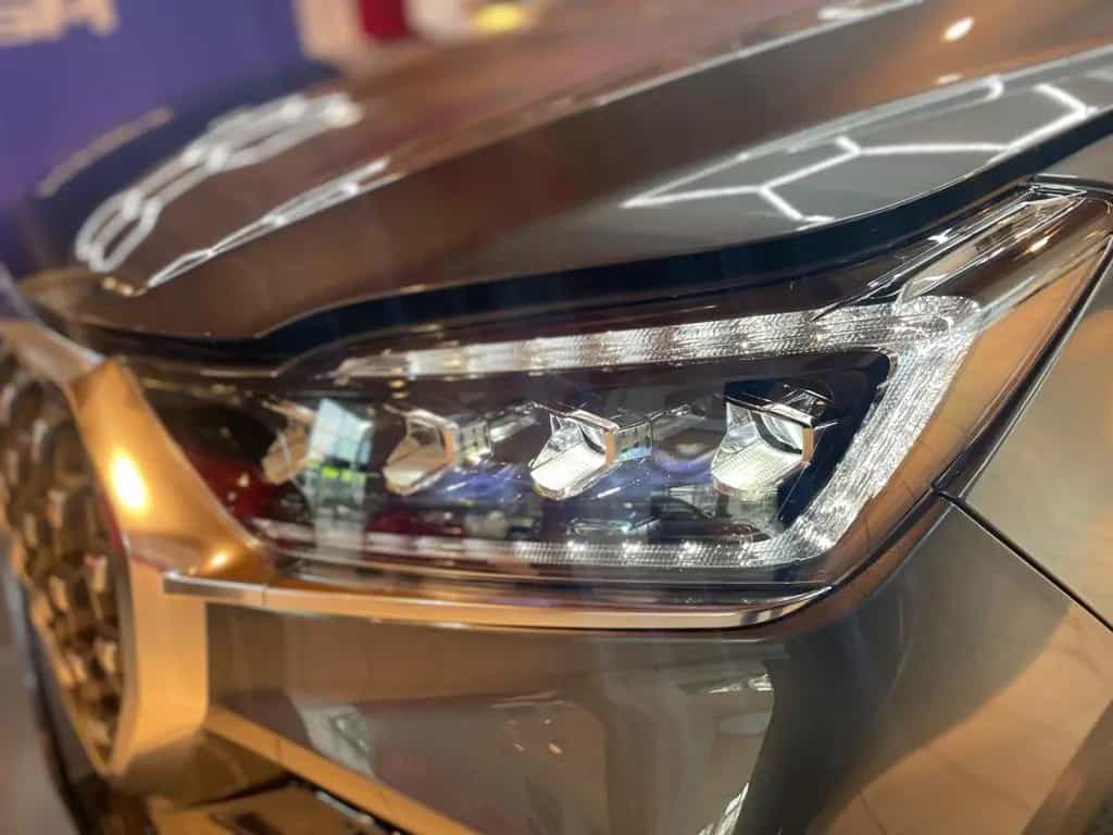 KGM Rexton 2.2 Core AT/4X4/LED 3,5 T. Anhängelast 09/2025-photo-3