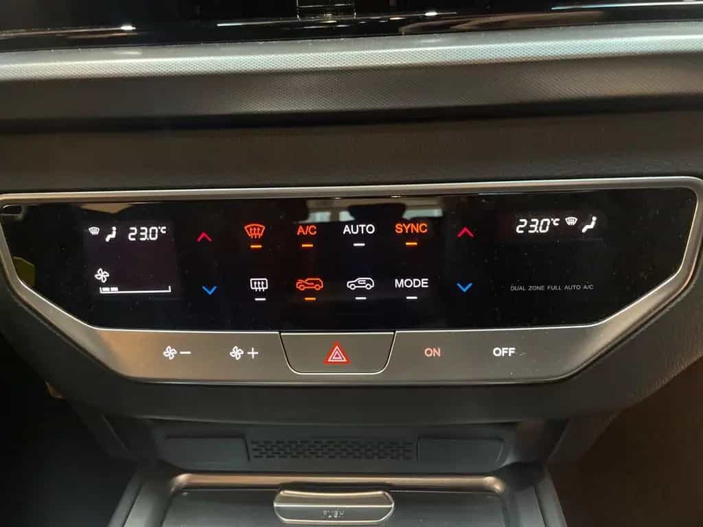 KGM Rexton 2.2 Core AT/4X4/LED 3,5 T. Anhängelast 09/2025-photo-8