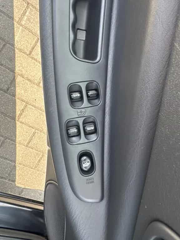 Chrysler Sebring 2.7 Limited Automatik 64Tkm Tüv&Service 10/2006-photo-16