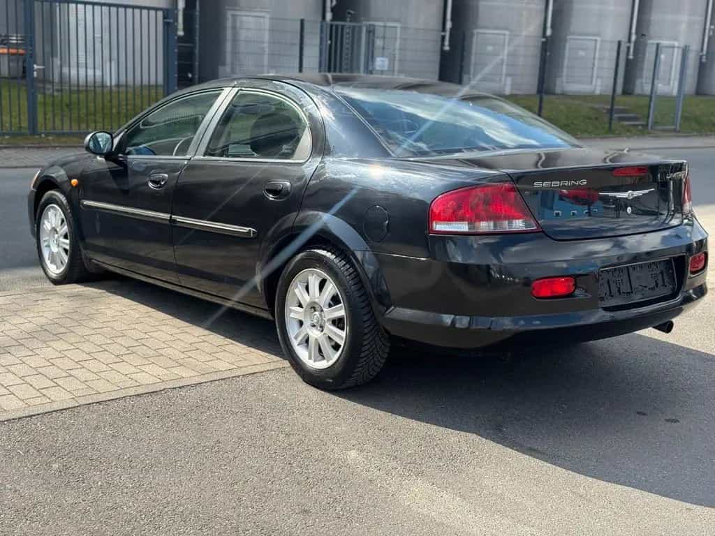 Chrysler Sebring 2.7 Limited Automatik 64Tkm Tüv&Service 10/2006-photo-7
