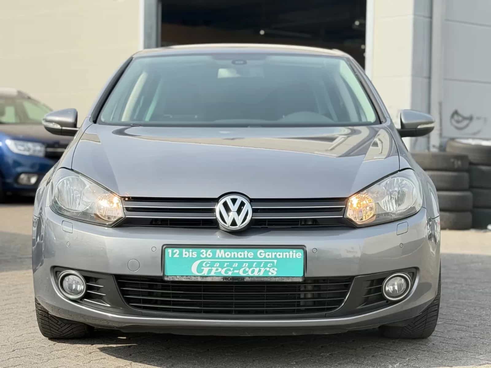 Volkswagen Golf 12/2010-photo-1
