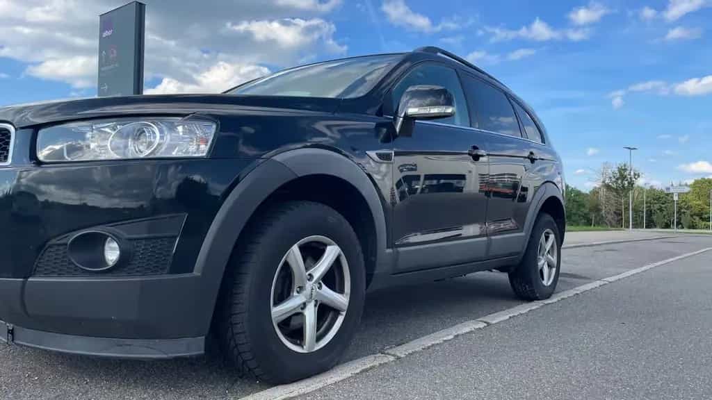 Chevrolet Captiva 2.2 LT 2WD 7-Sitzer LT 11/2011-photo-1