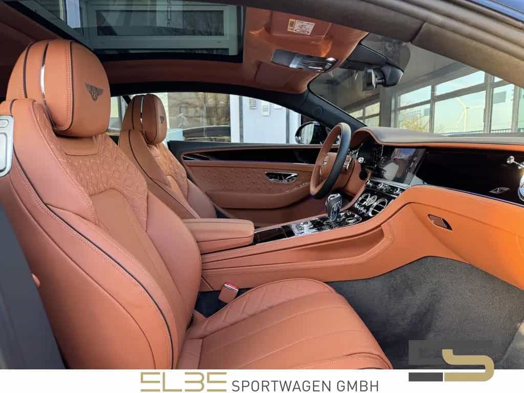 Bentley Continental GT S V8 NAIM 22" PANO CARBON STYLING 05/2024-photo-12