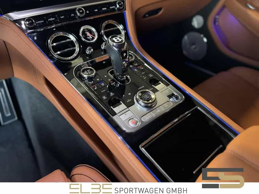 Bentley Continental GT S V8 NAIM 22" PANO CARBON STYLING 05/2024-photo-14