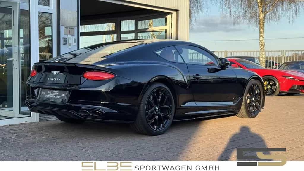 Bentley Continental GT S V8 NAIM 22" PANO CARBON STYLING 05/2024-photo-24