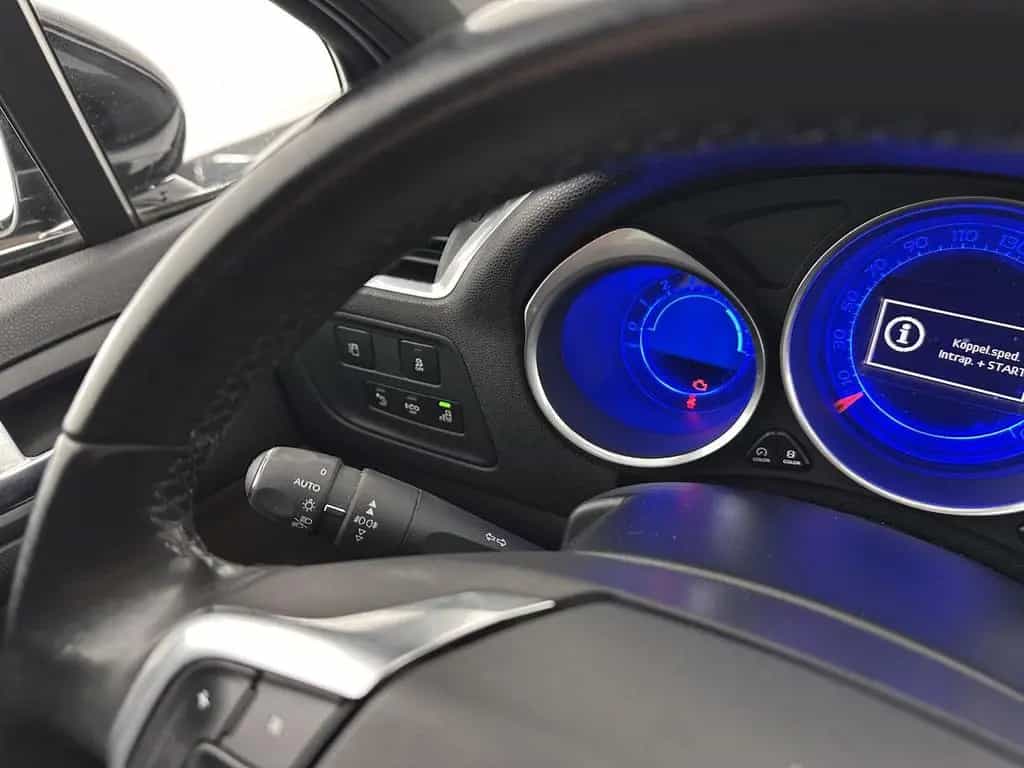 DS Automobiles DS4 1.6 BlueHDi Chic *PANO-WINDOW | FULL-LED | L 05/2017-photo-17