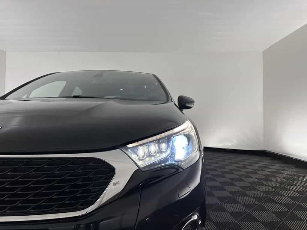 DS Automobiles DS4 1.6 BlueHDi Chic *PANO-WINDOW | FULL-LED | L 05/2017-photo-21