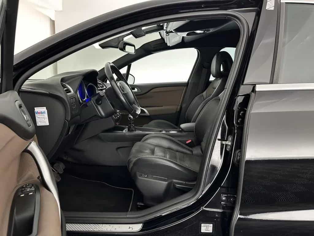 DS Automobiles DS4 1.6 BlueHDi Chic *PANO-WINDOW | FULL-LED | L 05/2017-photo-7