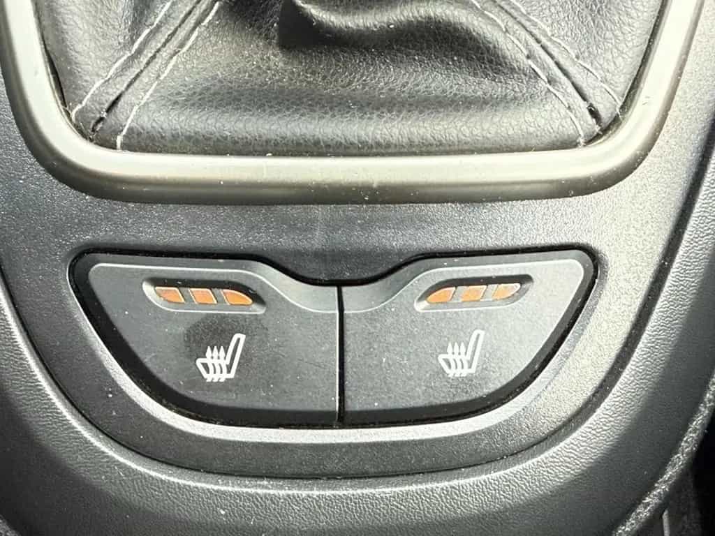 Lada Vesta SW Cross 1.6 5-Gang GRA, SHZ, EPH, KL-AUT. 06/2020-photo-19