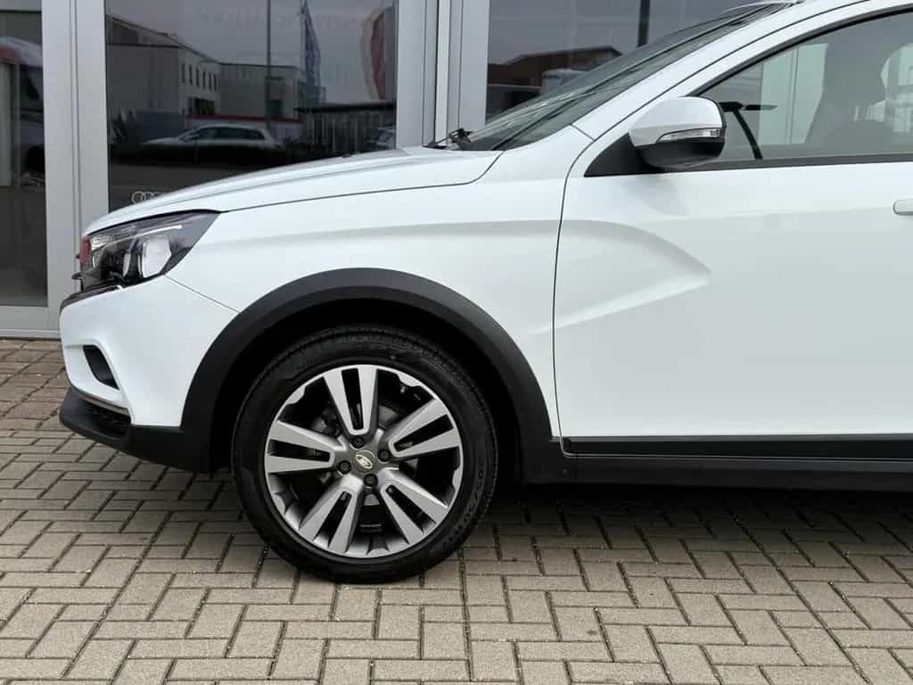 Lada Vesta SW Cross 1.6 5-Gang GRA, SHZ, EPH, KL-AUT. 06/2020-photo-2