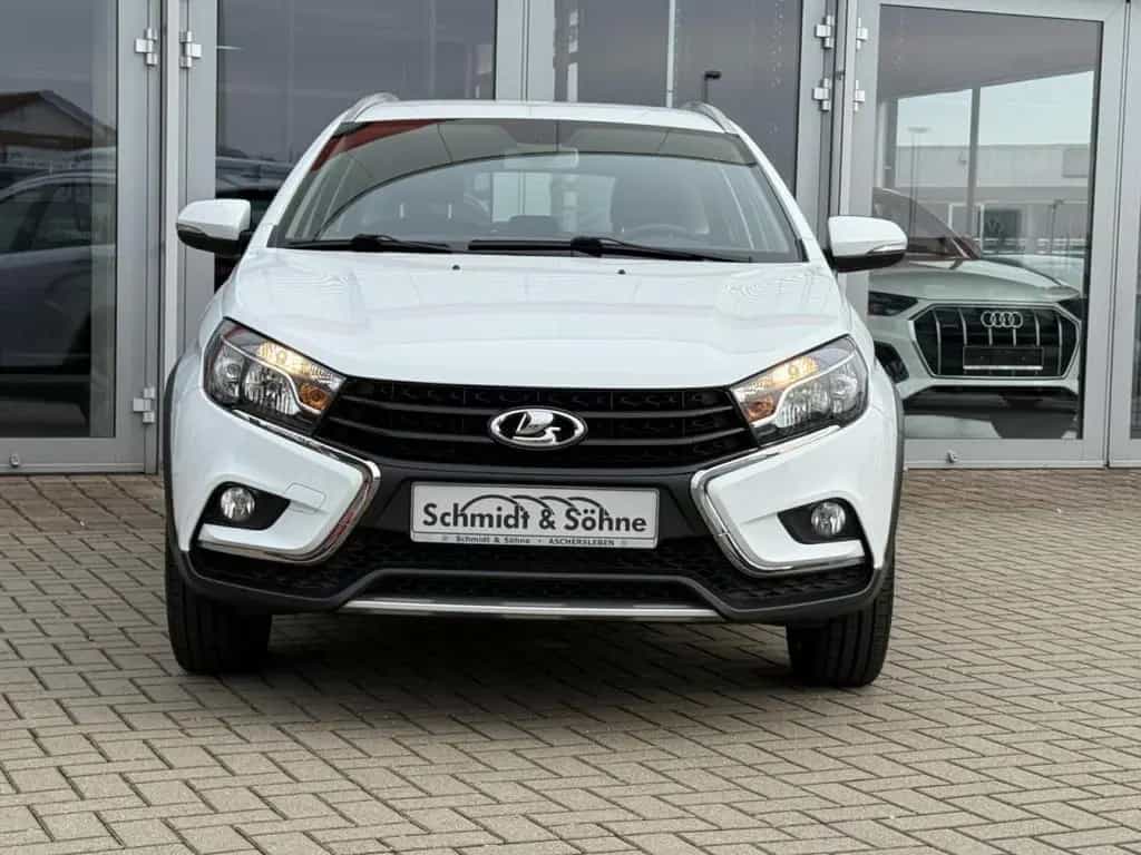 Lada Vesta SW Cross 1.6 5-Gang GRA, SHZ, EPH, KL-AUT. 06/2020-photo-4