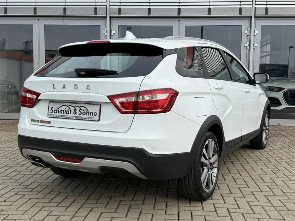 Lada Vesta SW Cross 1.6 5-Gang GRA, SHZ, EPH, KL-AUT. 06/2020-photo-5
