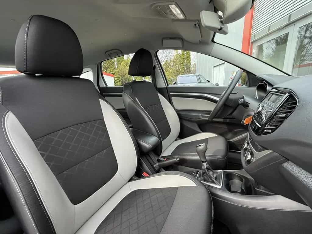 Lada Vesta SW Cross 1.6 5-Gang GRA, SHZ, EPH, KL-AUT. 06/2020-photo-7