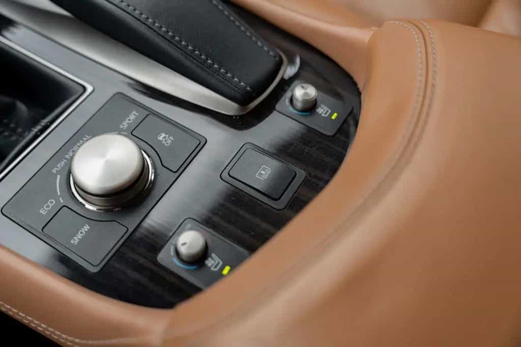Lexus LS 460 06/2013-photo-10
