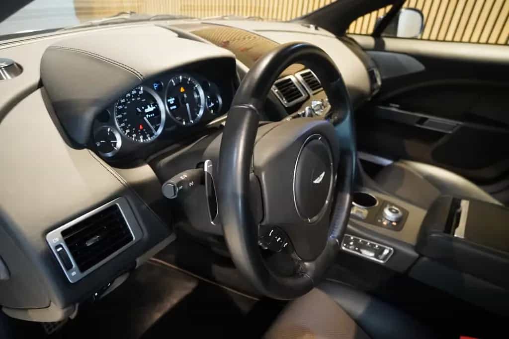 Aston Martin Rapide 6.0 V12 *BRD Fzg*U-frei*RearSeat Entert.* 09/2010-photo-5
