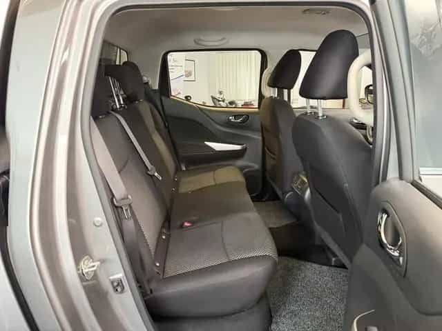 Nissan Navara 2.3 D 4X4 Double Cap AHK Cam erst 50528KM 04/2020-photo-11
