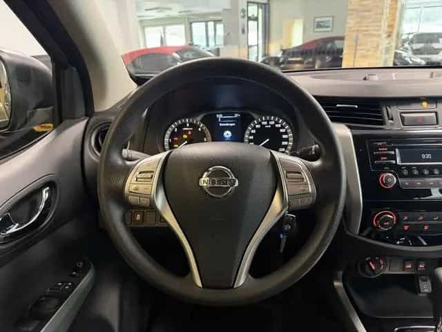 Nissan Navara 2.3 D 4X4 Double Cap AHK Cam erst 50528KM 04/2020-photo-12