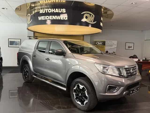Nissan Navara 2.3 D 4X4 Double Cap AHK Cam erst 50528KM 04/2020-photo-2