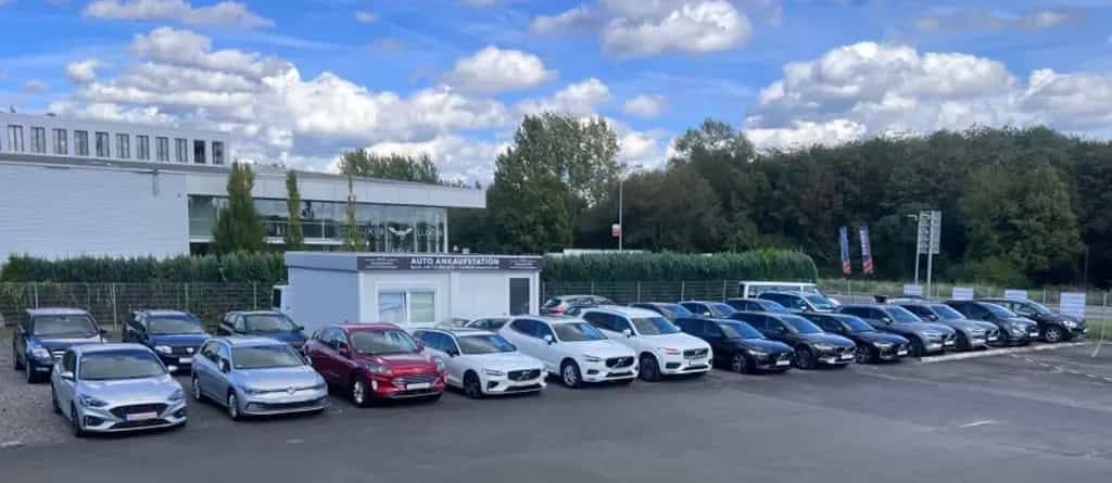 Volvo XC 60 Plus Dark PANORAMA 12/2022-photo-16