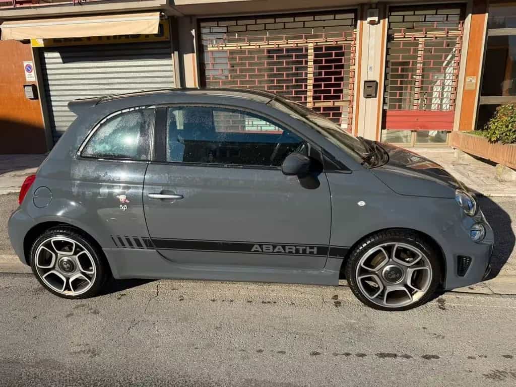 Abarth 595 1.4 Turbo T-Jet 145 CV 01/2018-photo-1