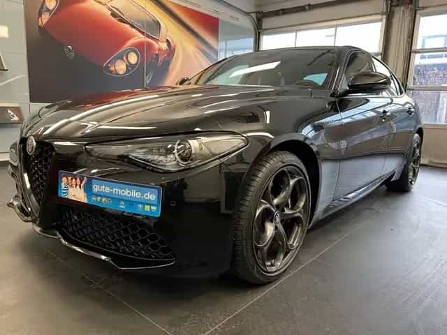 Alfa Romeo Giulia Veloce 2.2D Q4 AT8|Assistenzp.2|Navi|Harm 12/2020-photo-0
