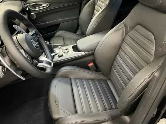 Alfa Romeo Giulia Veloce 2.2D Q4 AT8|Assistenzp.2|Navi|Harm 12/2020-photo-1