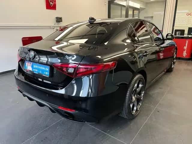 Alfa Romeo Giulia Veloce 2.2D Q4 AT8|Assistenzp.2|Navi|Harm 12/2020-photo-12
