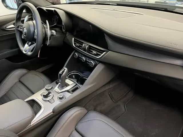 Alfa Romeo Giulia Veloce 2.2D Q4 AT8|Assistenzp.2|Navi|Harm 12/2020-photo-20