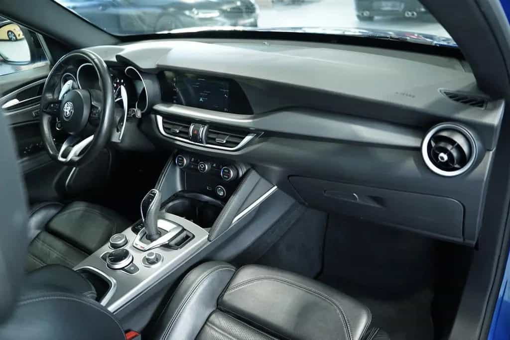 Alfa Romeo Stelvio Veloce Q4 *1.Hand *ACC *Pano *AHK 06/2022-photo-17